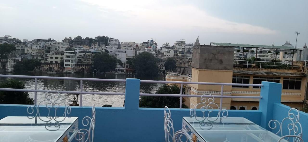 Hotel Shiv Palace Udaipur Exterior photo